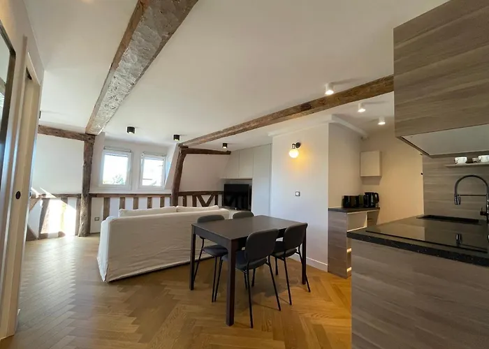 Les Hirondelles 옹플뢰르