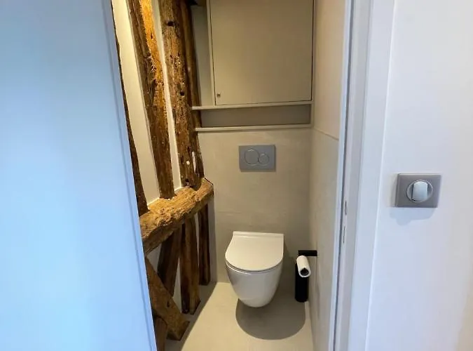 Les Hirondelles 아파트 *